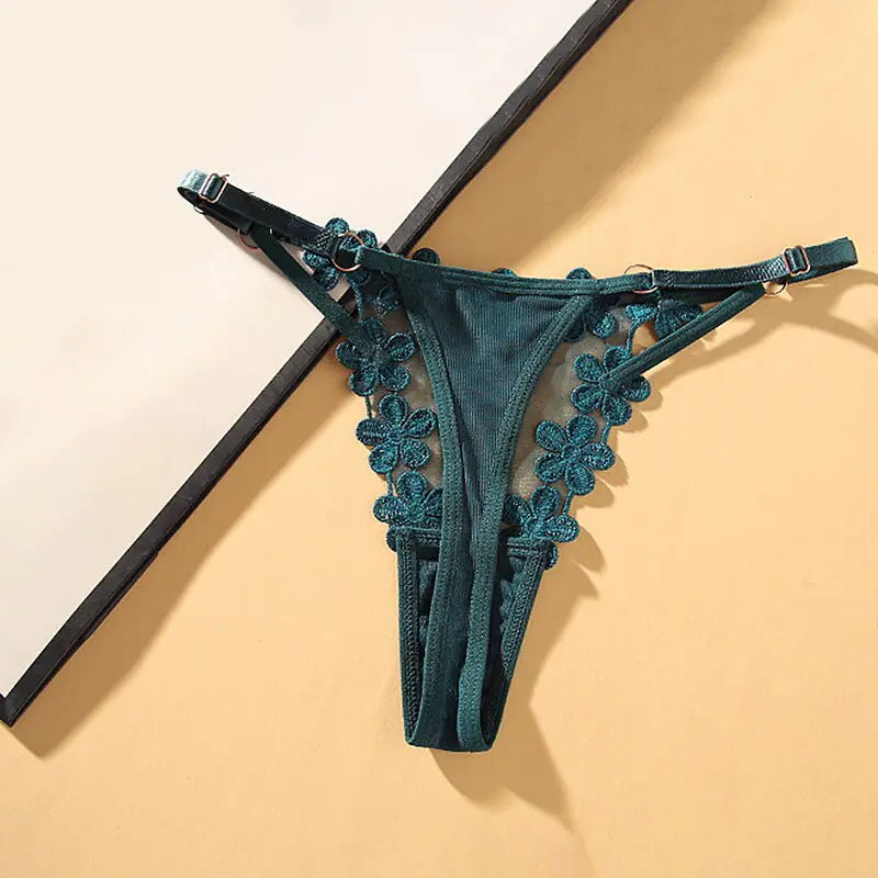 Female Underwear Lace Seamless Thongs Women Rieworkes