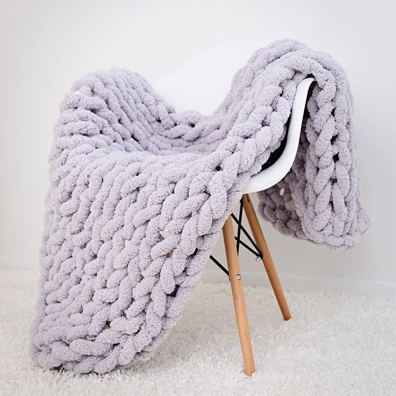 Chunky Knitted Blanket Rieworkes