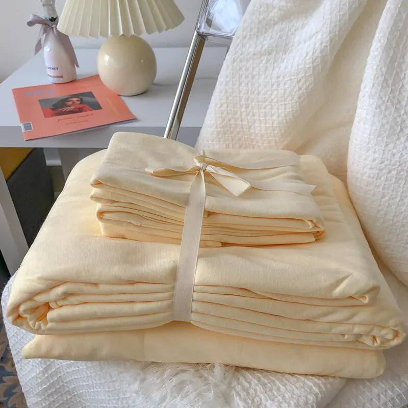 Light Yellow Soft Quilted Bed Sheet Rieworkes