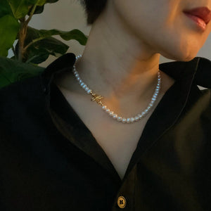 Clover Clasp Genuine Pearl Necklace Rieworkes