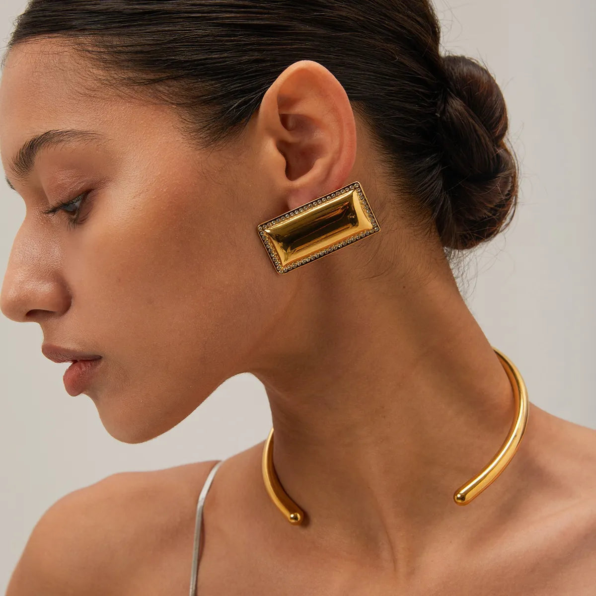 Glossy Collar Neck Ring Necklace Rieworkes