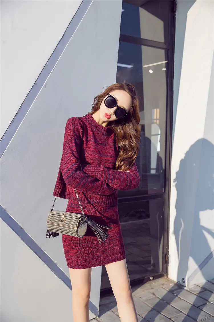 2-Piece Set: Fitted Dress and Sweater Skirt Mimarta