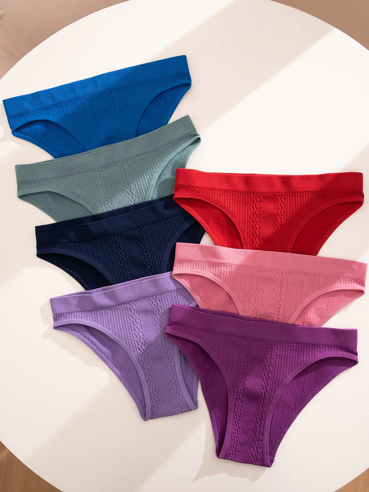 Elegant Comfortable Textured Panties Set of Seven Rieworkes