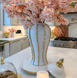 Elegant Ceramic Porcelain Vase Rieworkes