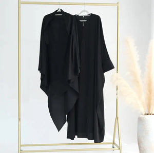 Crew-neck Batwing Sleeve Robe Mimarta