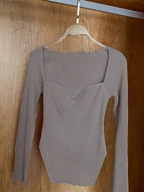Woman's Long Sleeve Knitted Pullover Rieworkes