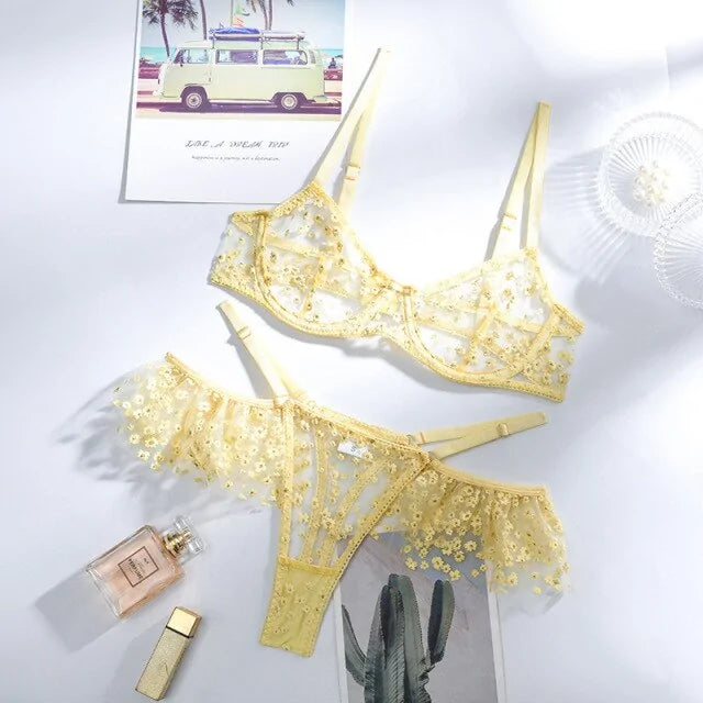 Yellow Floral Mesh Patchwork Underwear Set Rieworkes