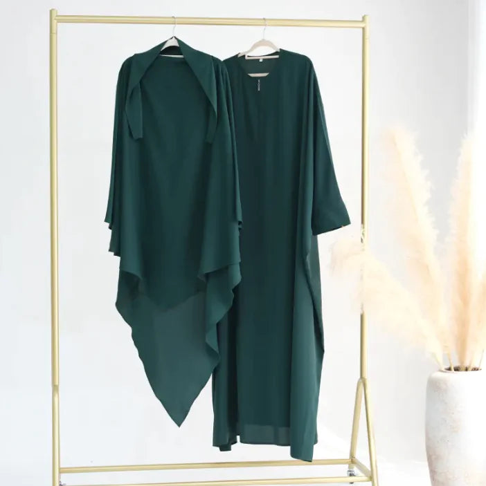Crew-neck Batwing Sleeve Robe Mimarta