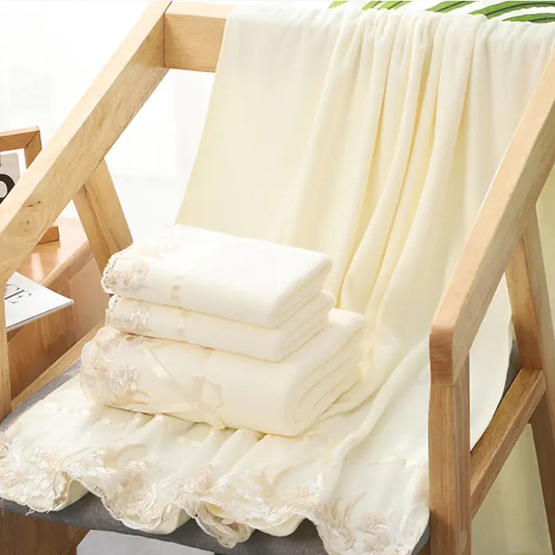 Luxury Lace Embroidery Microfiber Towel Set (1+1 PCS) Mimarta