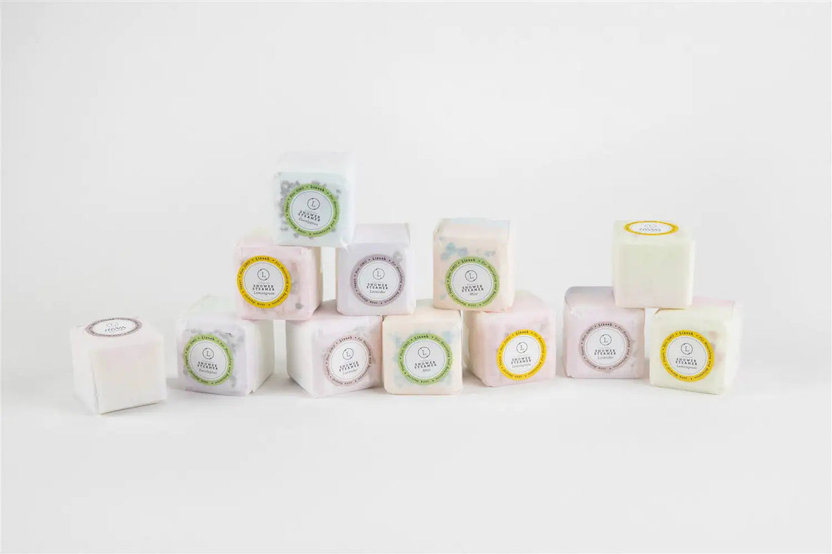 Fizzes for your Bath and Shower - 3 Bath bombs and 8 shower steamers Rieworkes