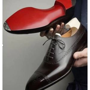 Pointed Leather Shoes for Elegant Style Mimarta