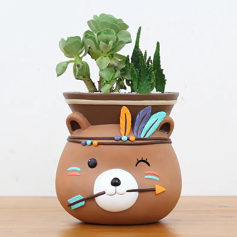 Wall-Mounted Planter and Vase Mimarta