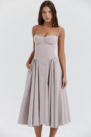Elegant Spaghetti Strap Midi Rieworkes