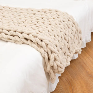 Chunky Knitted Blanket Rieworkes