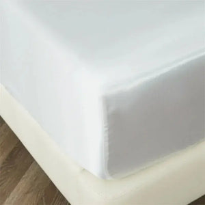 Satin Bedding Set Rieworkes