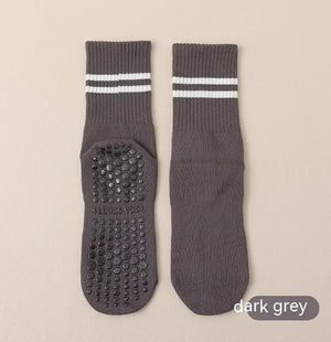Mid-Calf Anti-Odor Non-Slip Silicone Indoor Socks Rieworkes