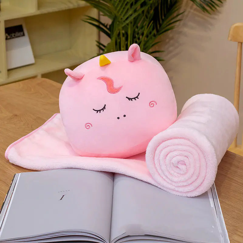 Winter Comfort: Pillow and Stuffed Toy Blanket Set Mimarta