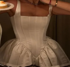 Oyu Dress - Sexy White Satin Backless Pleated Mini Dress Mimarta