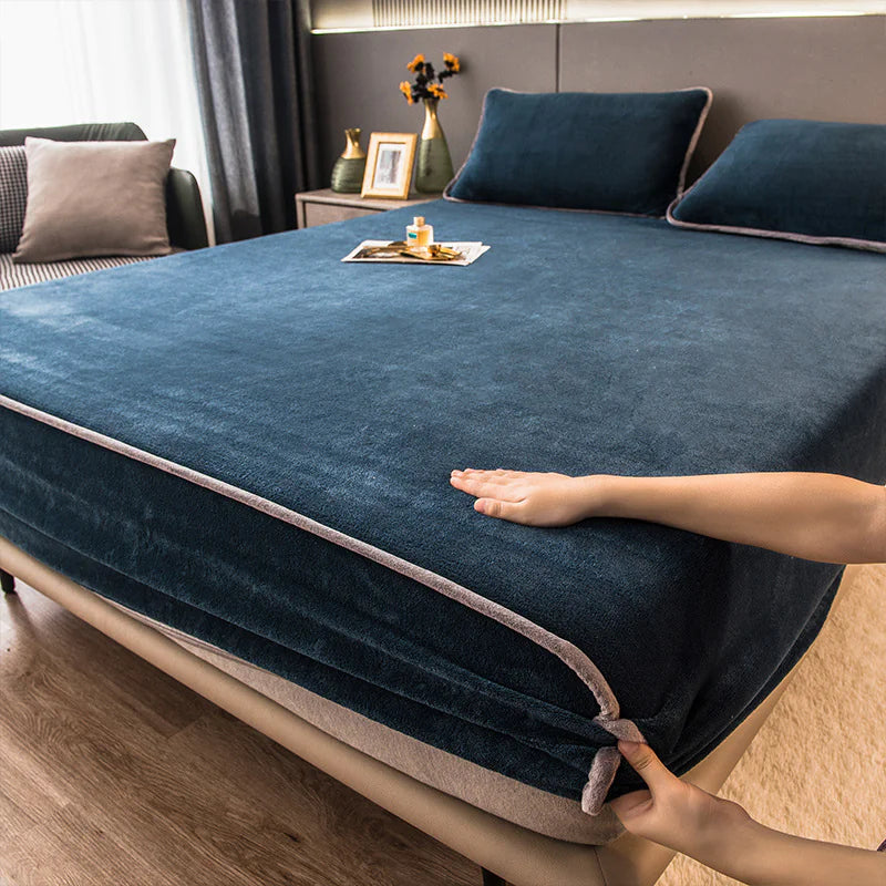 Thick Coral Velvet Bed Mattress Cover Rieworkes