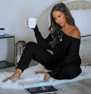 Off-the-shoulder Long Sleeve Pullover Rieworkes