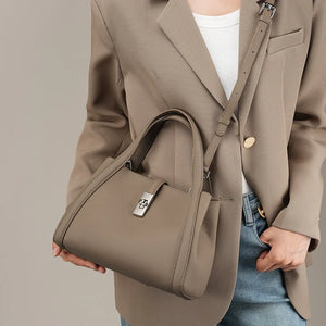 Fashionable Korean-style Large-capacity Leather Handbag Rieworkes