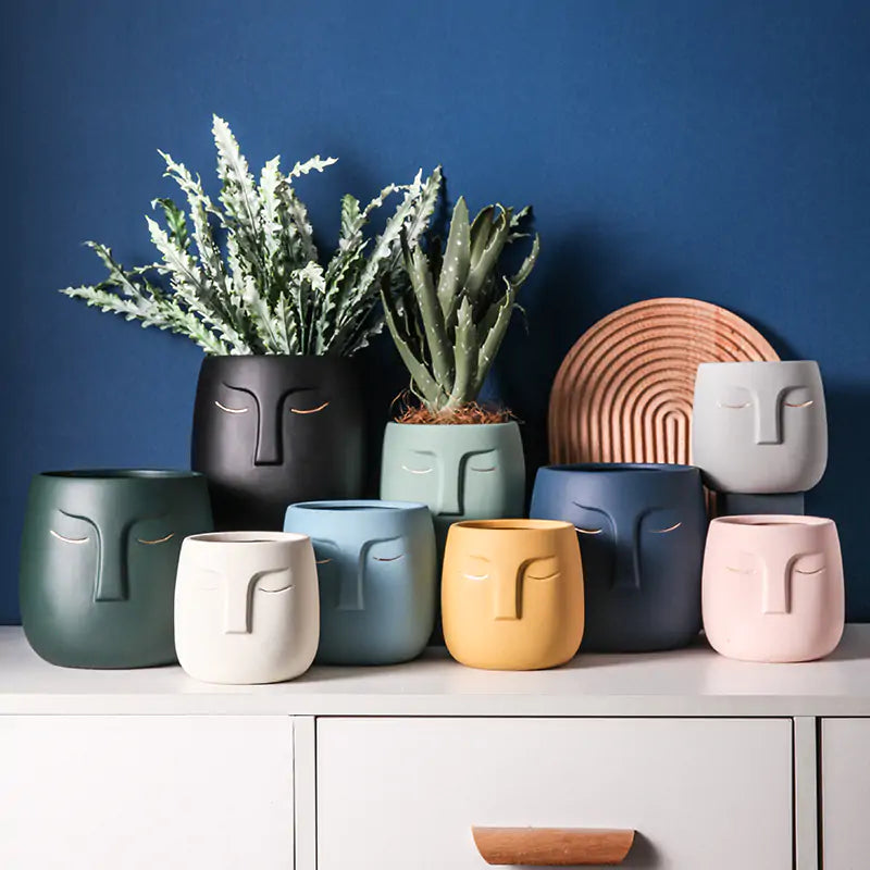 Ceramic Face Living Room Vase Rieworkes