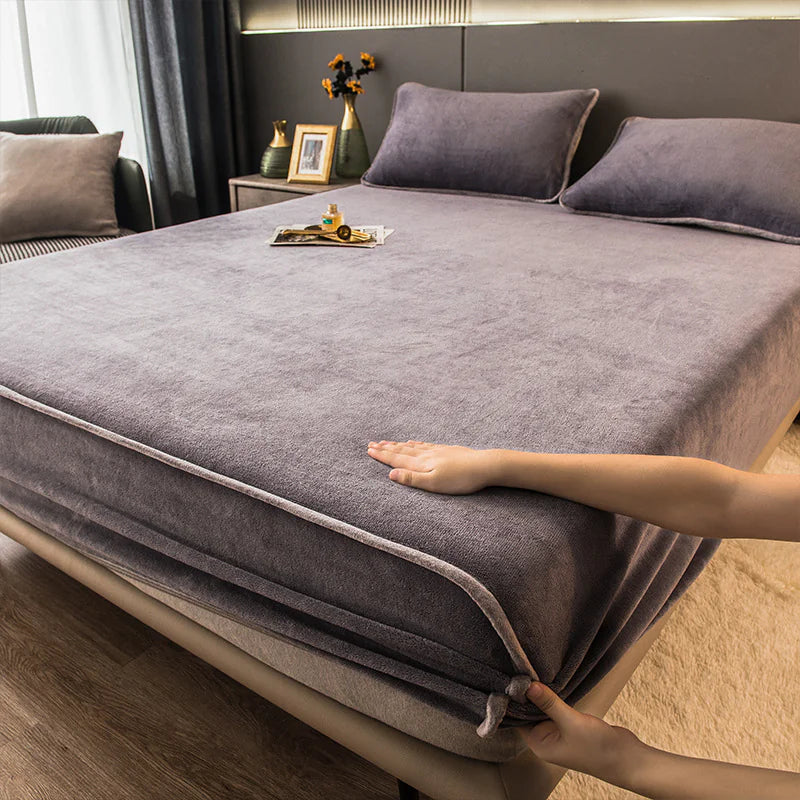 Thick Coral Velvet Bed Mattress Cover Rieworkes