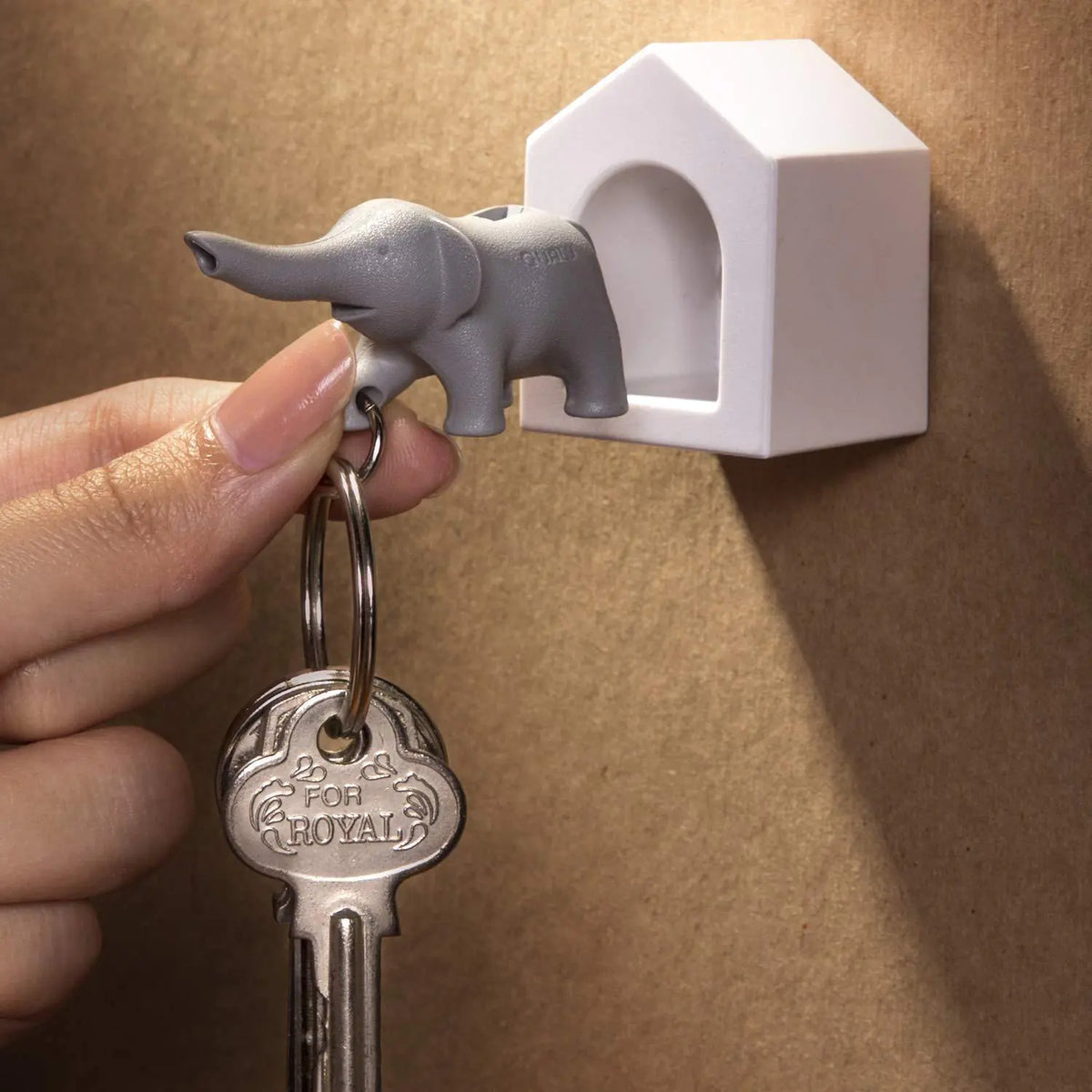 Whistle Key Ring and Key Holder Elephant Grey Keys Organizer Hanger for Home Rieworkes