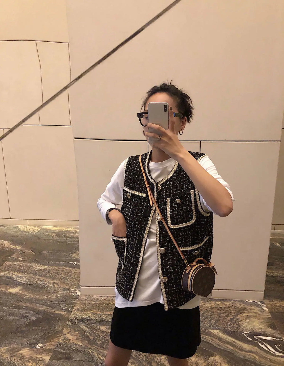 T4370 Small Chanel Style Vest Mimarta
