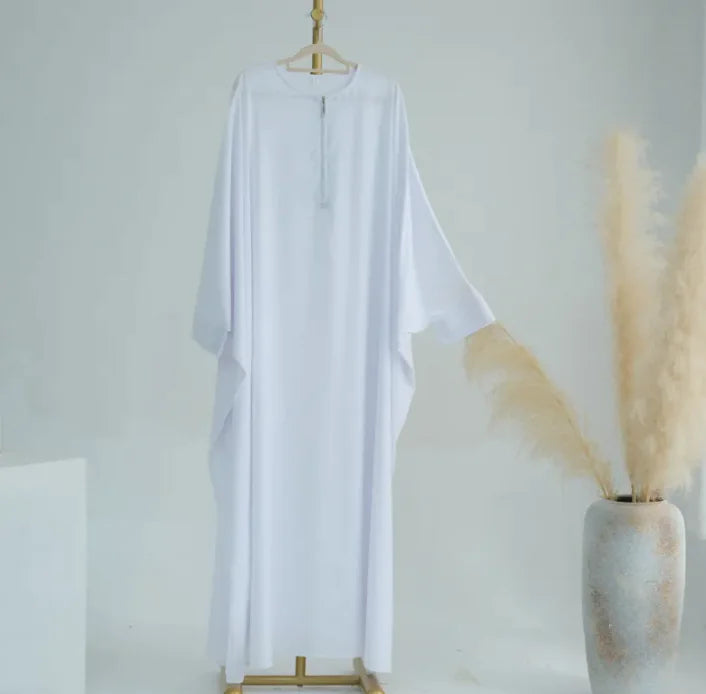 Crew-neck Batwing Sleeve Robe Mimarta