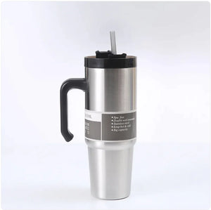 Handled Car Cup with Straw Rieworkes