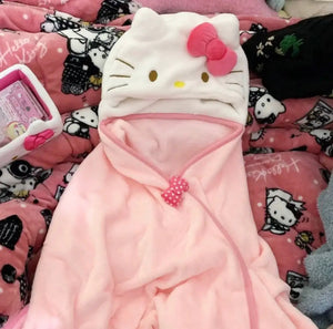 Hello Kitty Wearable Blanket Shawl Cloak Rieworkes