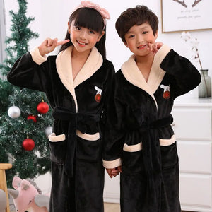 Winter Coral Fleece Thick Bathrobe Rieworkes