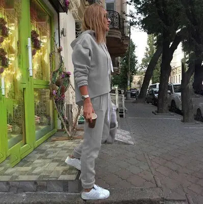 Women's Hooded Crop Sweatshirt Set - 2 Pieces Mimarta