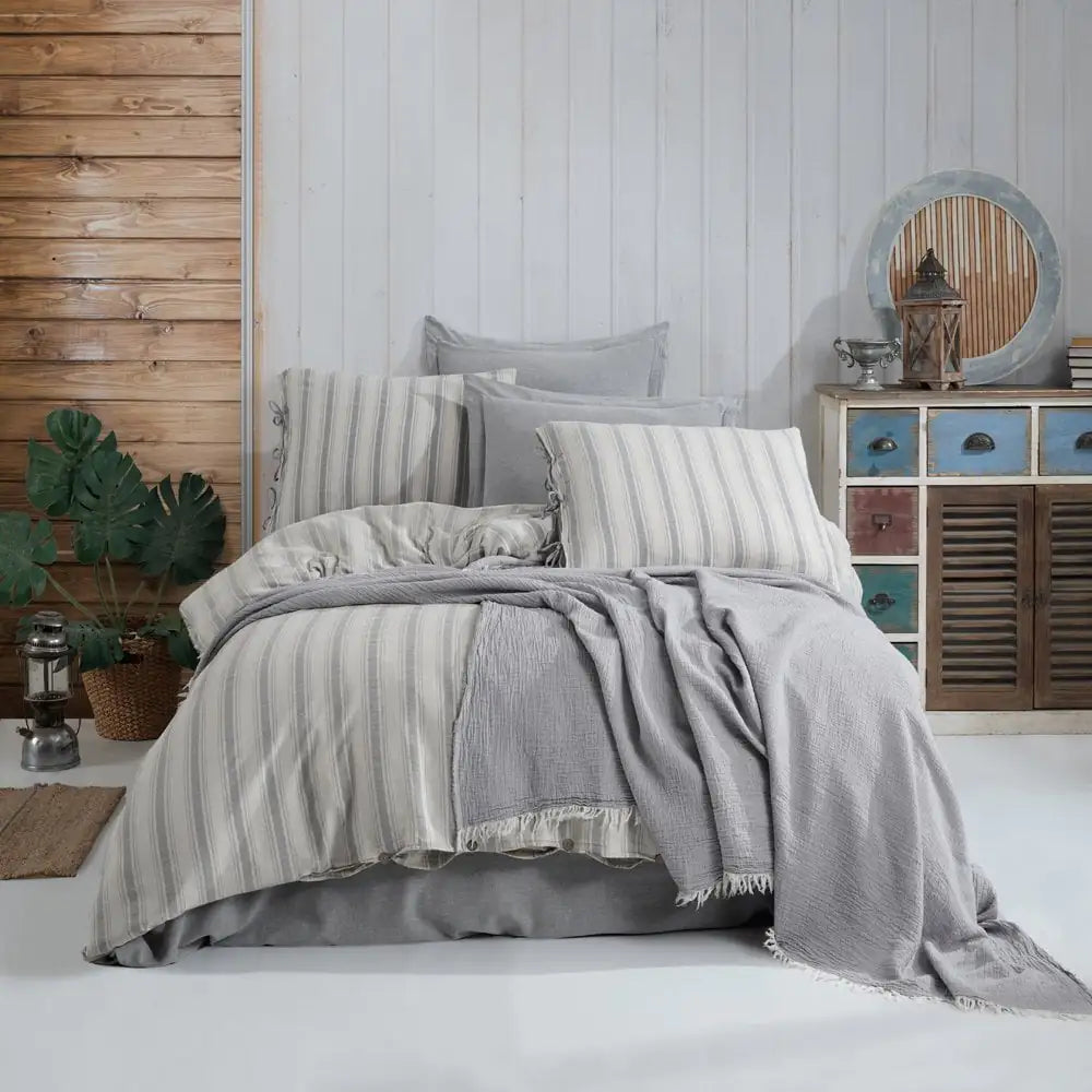 Hobby Natural Life Gray Double Bed Set Rieworkes