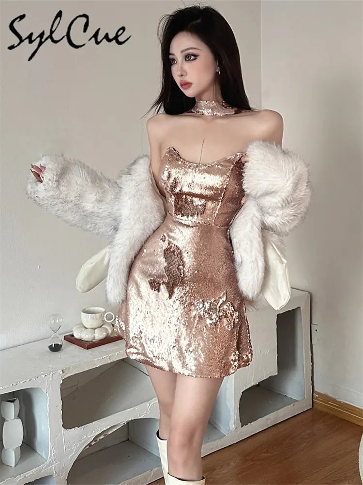Vintage Short Halter Dress for Confident Women Mimarta