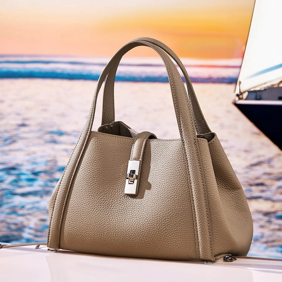Fashionable Korean-style Large-capacity Leather Handbag Rieworkes