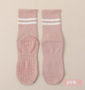 Mid-Calf Anti-Odor Non-Slip Silicone Indoor Socks Rieworkes