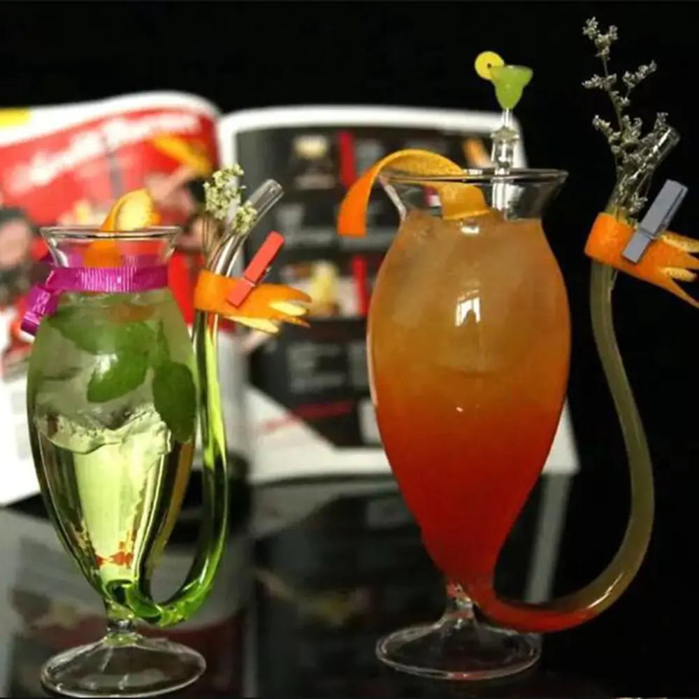 Creative Transparent Glass Vampire Wine Cup with Straw Mimarta