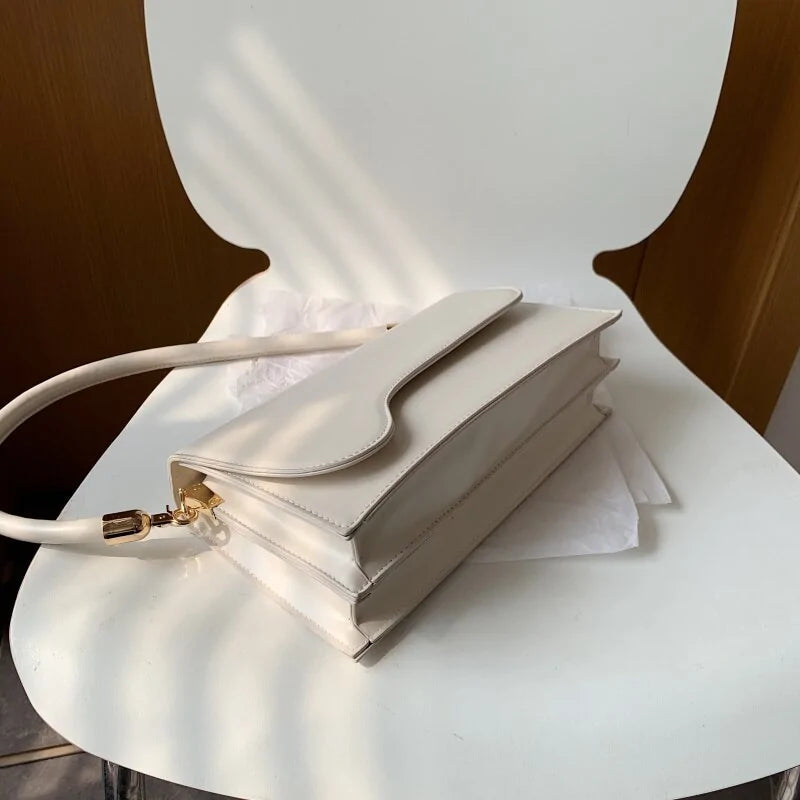 Elegant Women Baguette Handbags Rieworkes