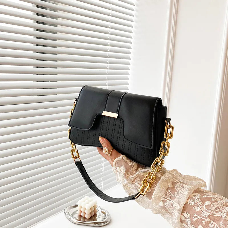 Versatile One Shoulder Underarm Bag Rieworkes