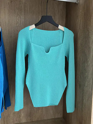 Woman's Long Sleeve Knitted Pullover Rieworkes