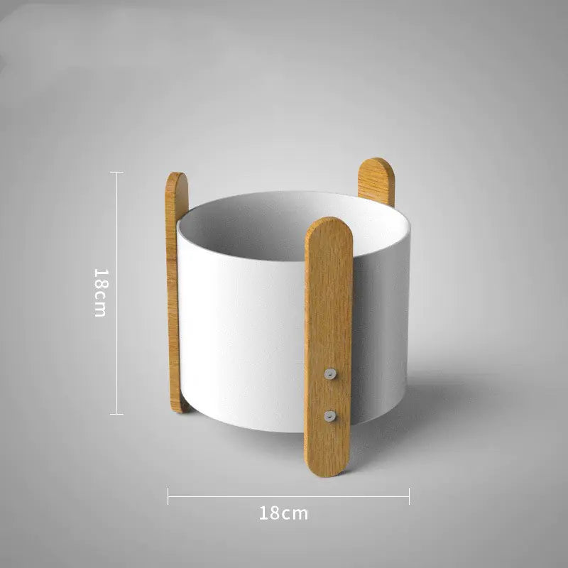 Nordic Iron Planter with Creative Minimalist Design Mimarta