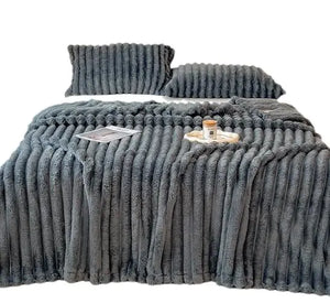 Velvet Blanket Rieworkes