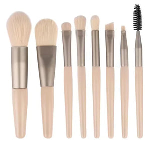 Essential Makeup Brush Set Rieworkes