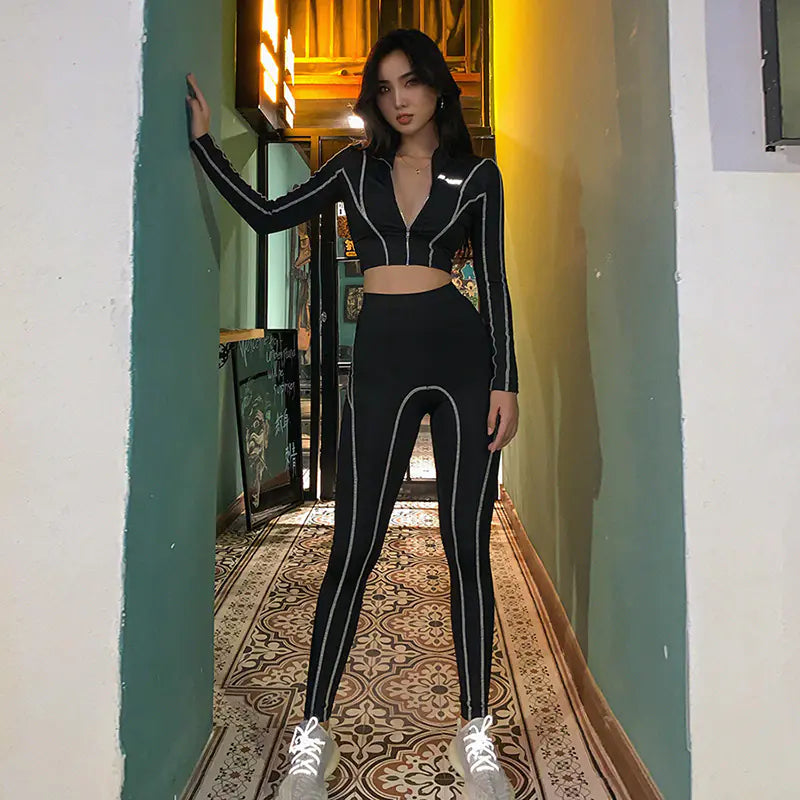 2019 Women's Striped Pattern Yoga Set for Winter Mimarta