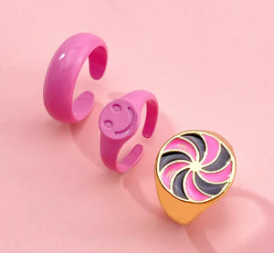 Vintage Embrace Hands Rings Set Rieworkes