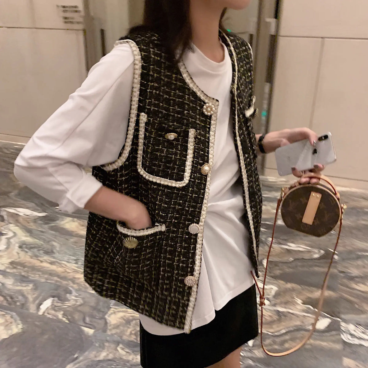 T4370 Small Chanel Style Vest Mimarta