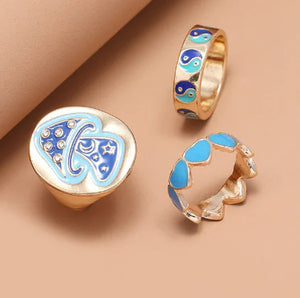 Vintage Embrace Hands Rings Set Rieworkes
