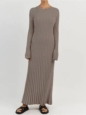 Ribbed Knit Maxi Dress: Elegant Autumn Style Rieworkes